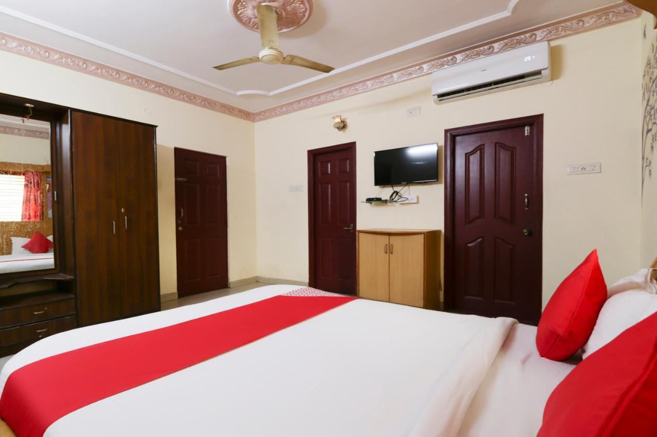 Oyo 71675 New Aishwarya Comforts Hotel Bengaluru Kültér fotó